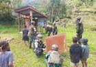 TNI dan Warga Mbua Bergandengan Tangan: Satgas Banteng Raiders Wujudkan Semangat Gotong Royong di Tanah Nduga