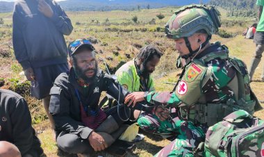Bakti Kesehatan TNI AKSARA Jangkau Warga Pegunungan Agandugume