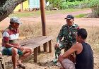 Babinsa Elikobel Bangun Keakraban Lewat Komsos Bersama Warga Kampung Sipias