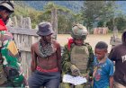 Satgas Yonif 732/Banau Galang 'Papua Melek' di Pedalaman
