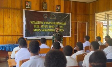 Satgas Pamtas RI-PNG Statis Yonif 753/AVT Gelar Sosialisasi Wawasan Kebangsaan di SMP Tinibil