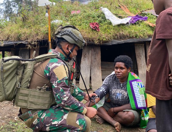 Satgas Yonif 732 Banau: Kesehatan Warga Beoga Jadi Prioritas