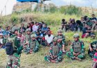 Kebersamaan di Ketinggian: Satgas Yonif 600/Modang dan Warga Papua Beribadah Bersama
